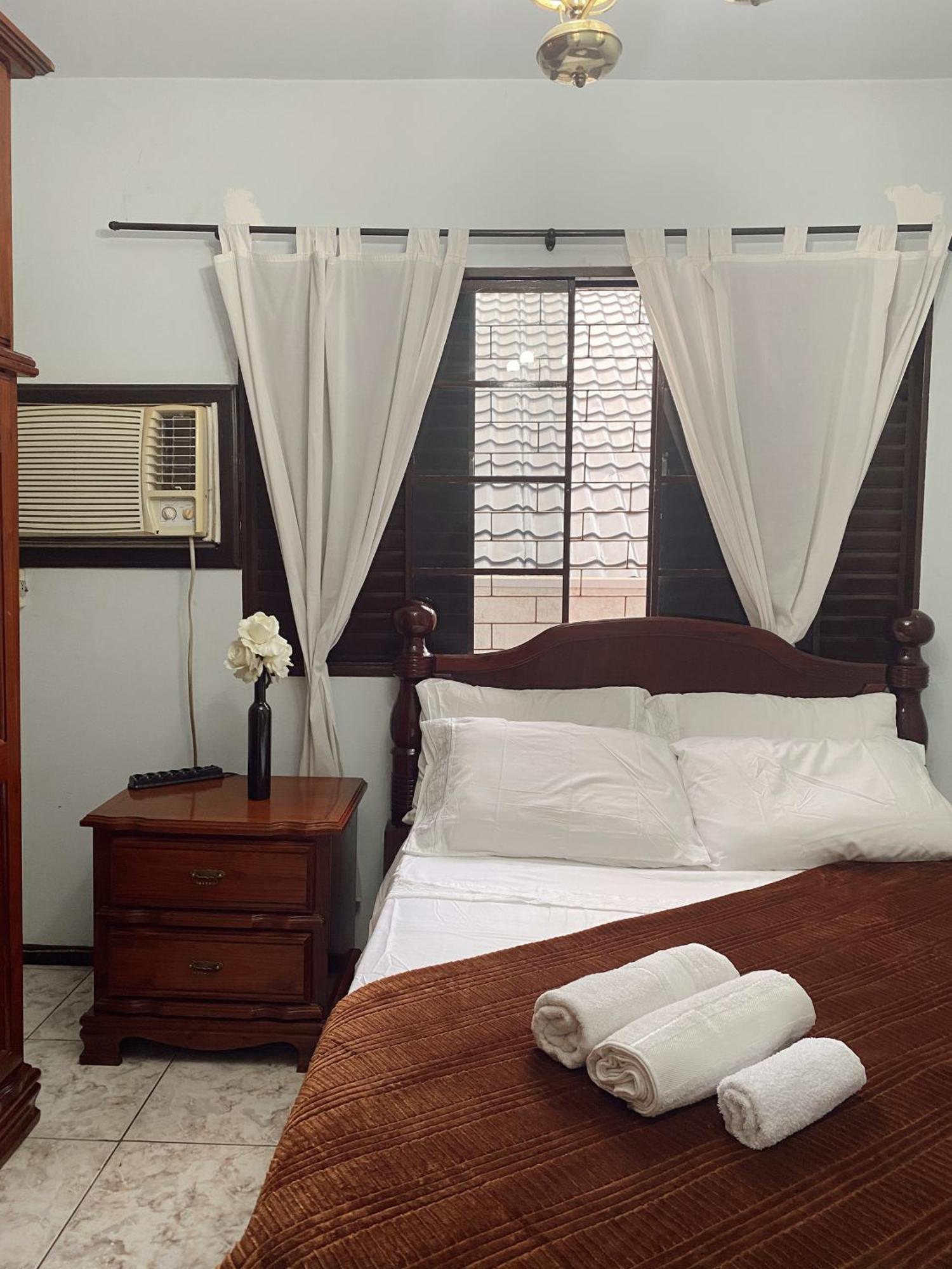 Triana Guest House フォス・ド・イグアス エクステリア 写真